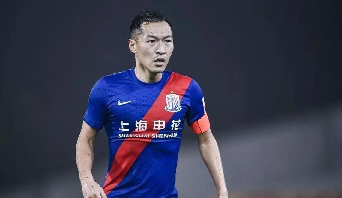 上海申花战平江苏苏宁，保持不败记录
